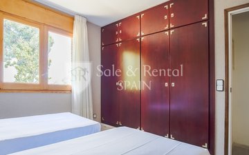 Property slide 20