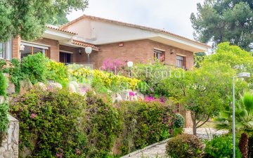 Property slide 32