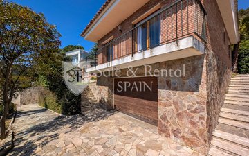 Property slide 39