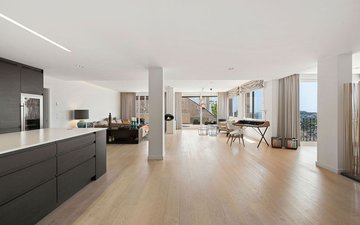 Property slide 10