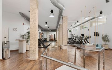 Property slide 25