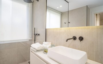 Property slide 20