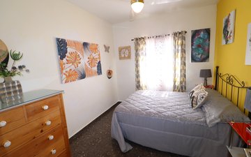 Property slide 40
