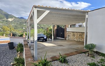 Property slide 10