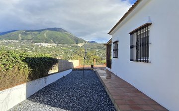 Property slide 29
