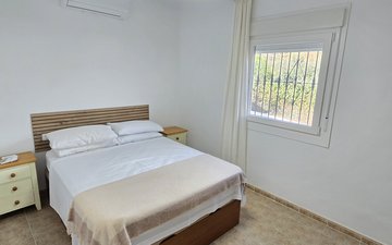 Property slide 22