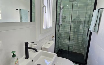 Property slide 25