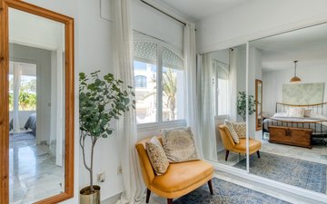 Property slide 17