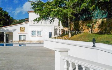 Property slide 17
