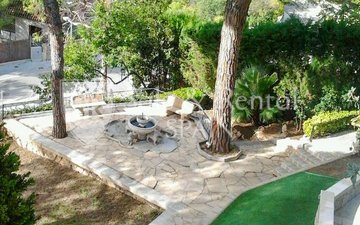 Property slide 24