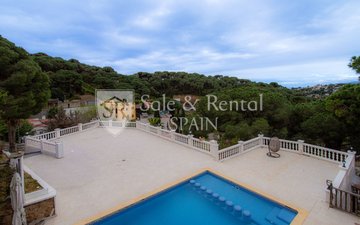 Property slide 19