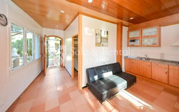 Property slide 15