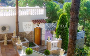 Property slide 20