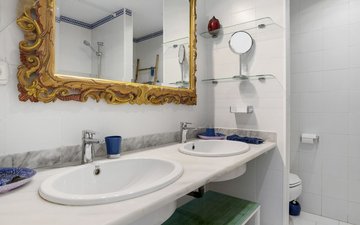 Property slide 16