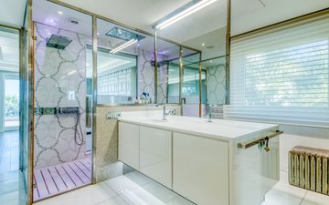 Property slide 20