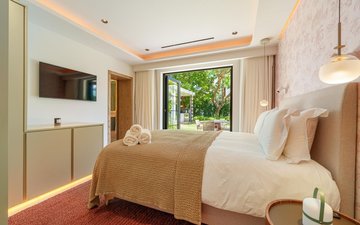 Property slide 18