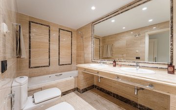 Property slide 21