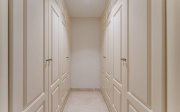 Property slide 22