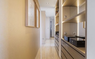 Property slide 21
