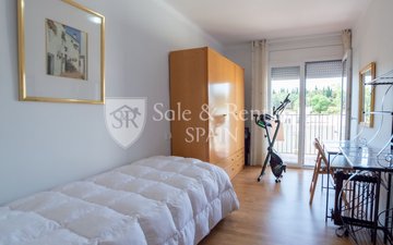 Property slide 20