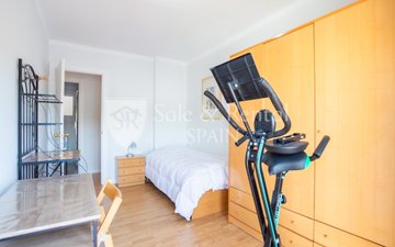 Property slide 21