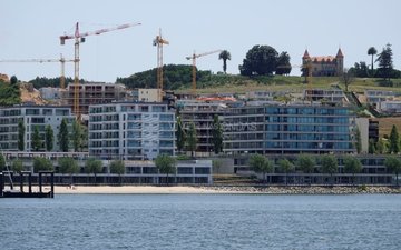 Property slide 48
