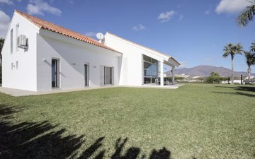 Property slide 22