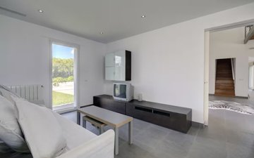 Property slide 30