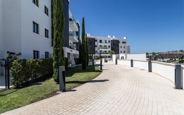Property slide 22