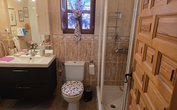 Property slide 25