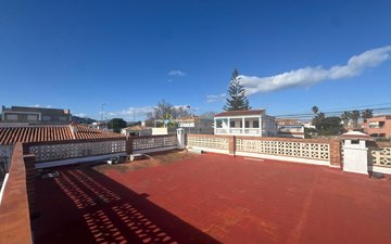 Property slide 18