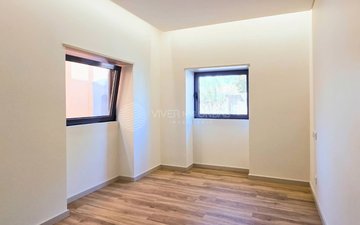 Property slide 30