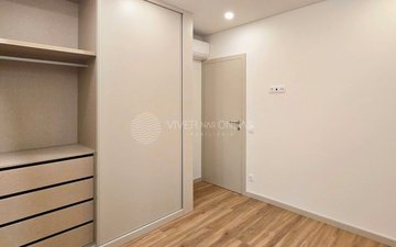 Property slide 43