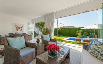 Property slide 17