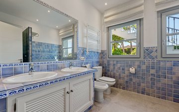 Property slide 30