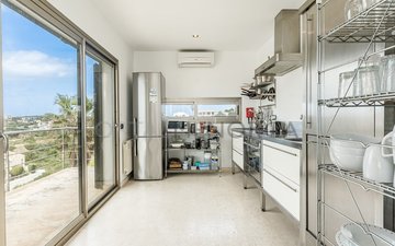 Property slide 6