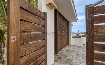 Property slide 23