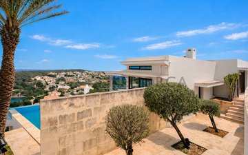 Property slide 24