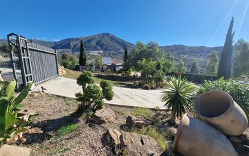 Property slide 41