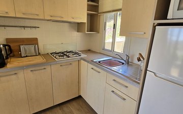 Property slide 43