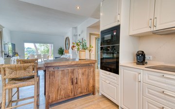 Property slide 7