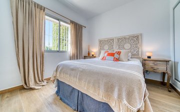 Property slide 14