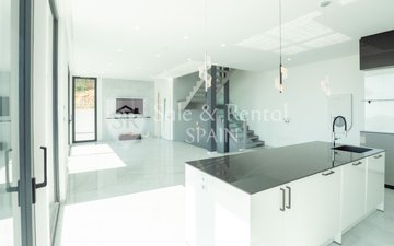 Property slide 14