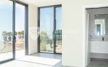 Property slide 28