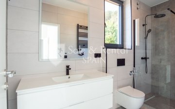 Property slide 29