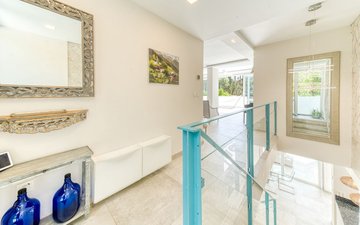 Property slide 21