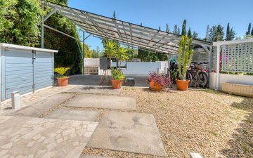 Property slide 42