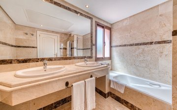 Property slide 19