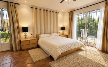 Property slide 14