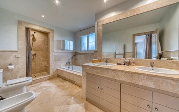 Property slide 18